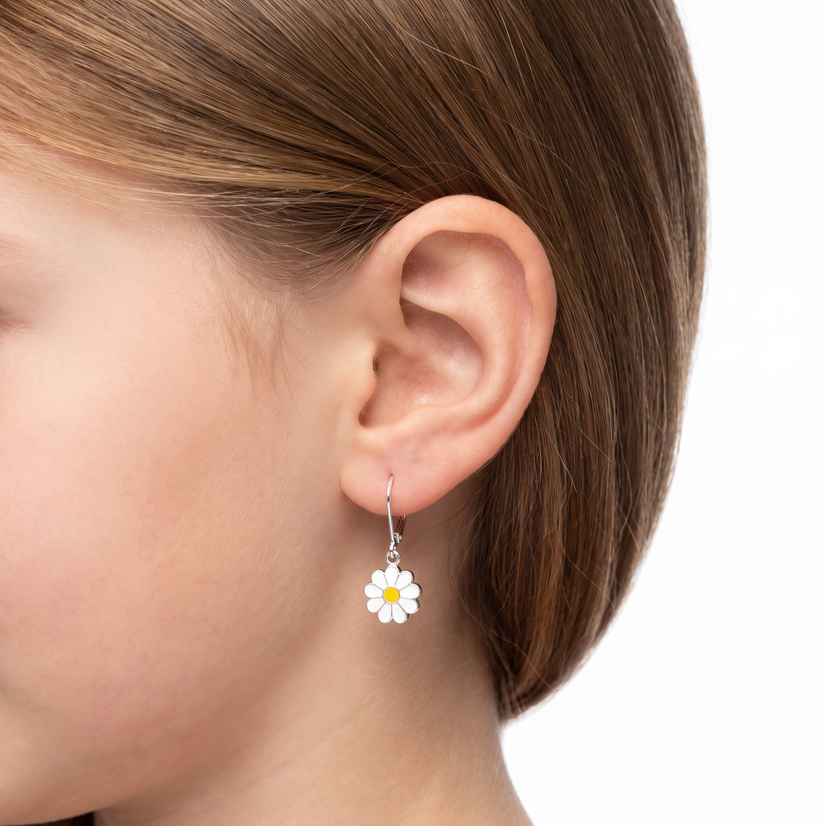 Girls 925 Sterling Silver Daisy Leverback Earrings on young girl