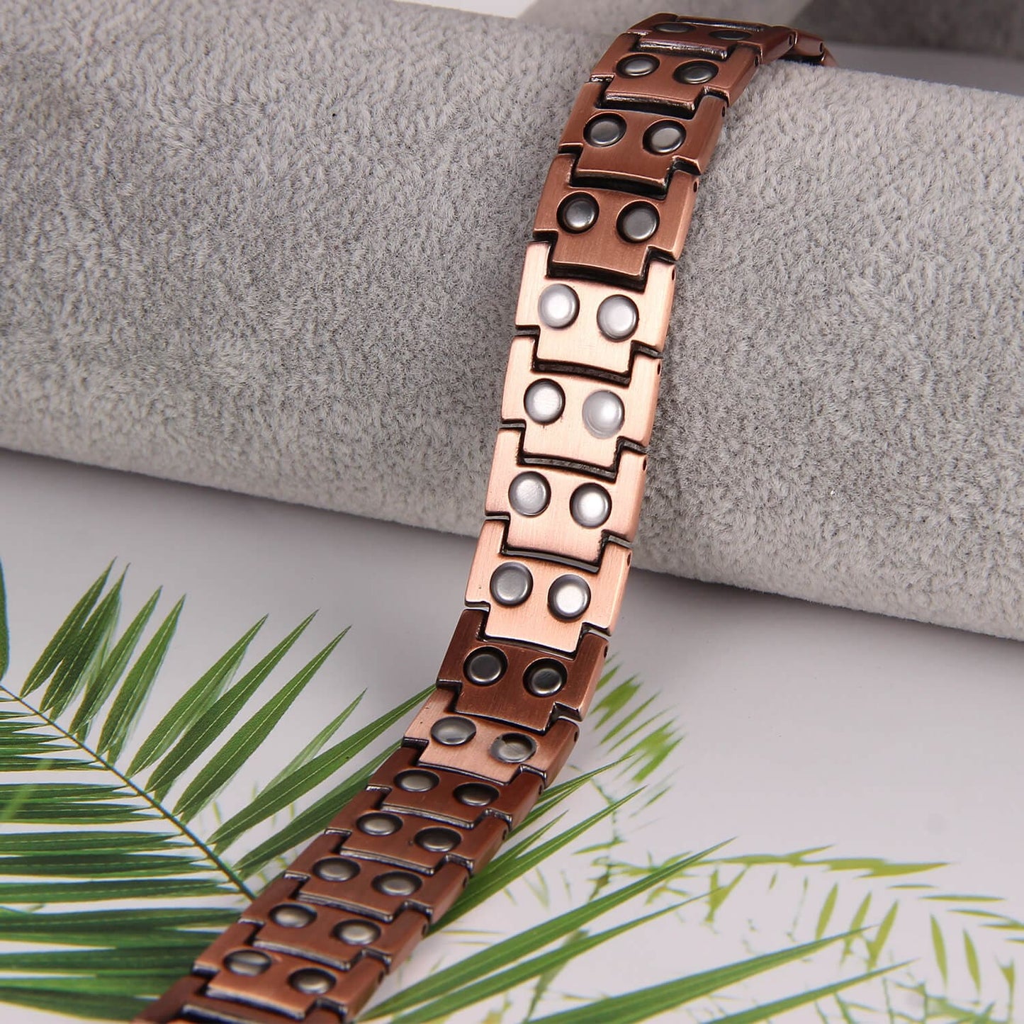 Melchior Jewellery men's copper magnetic bracelet with linked copper plates and black magnet inserts