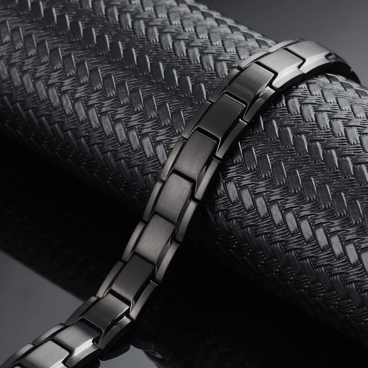 Magnetic Wellness Bracelet for Arthritis Relief - Melchior Jewellery