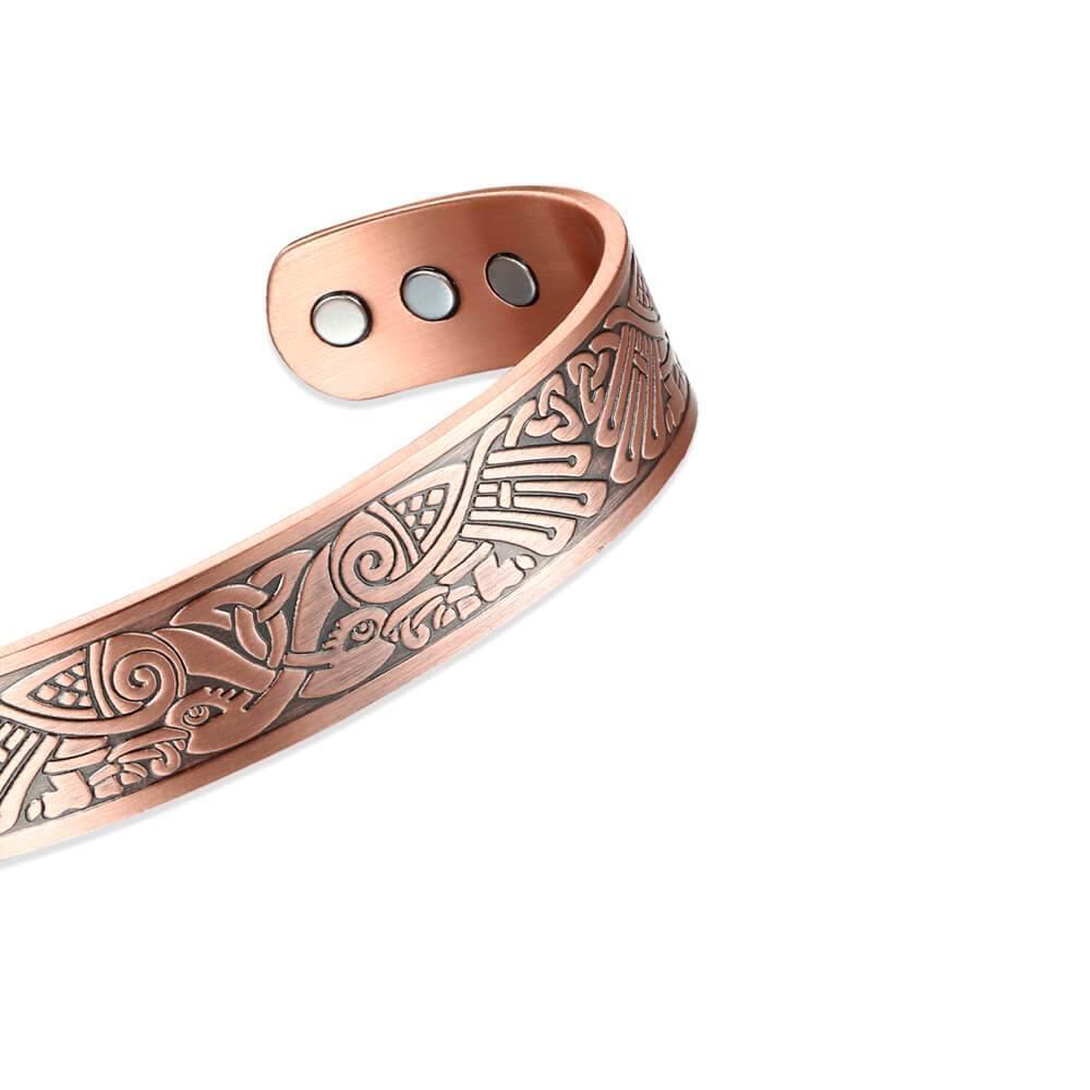 Celtic knotwork copper magnetic bangle close up