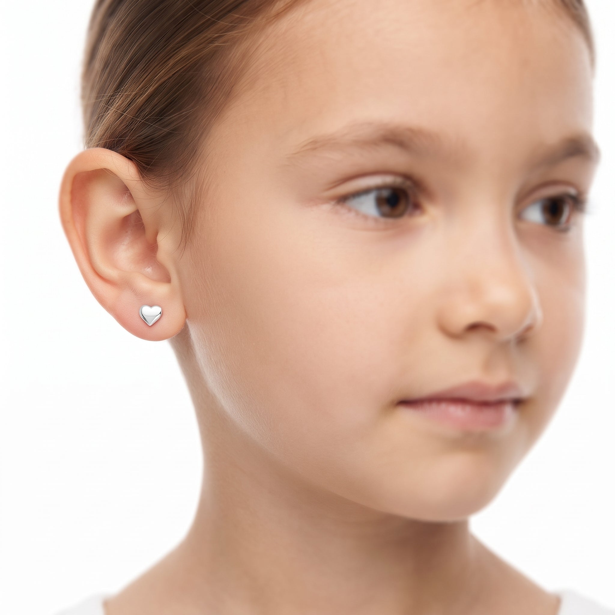 Hypoallergenic heart earrings for children