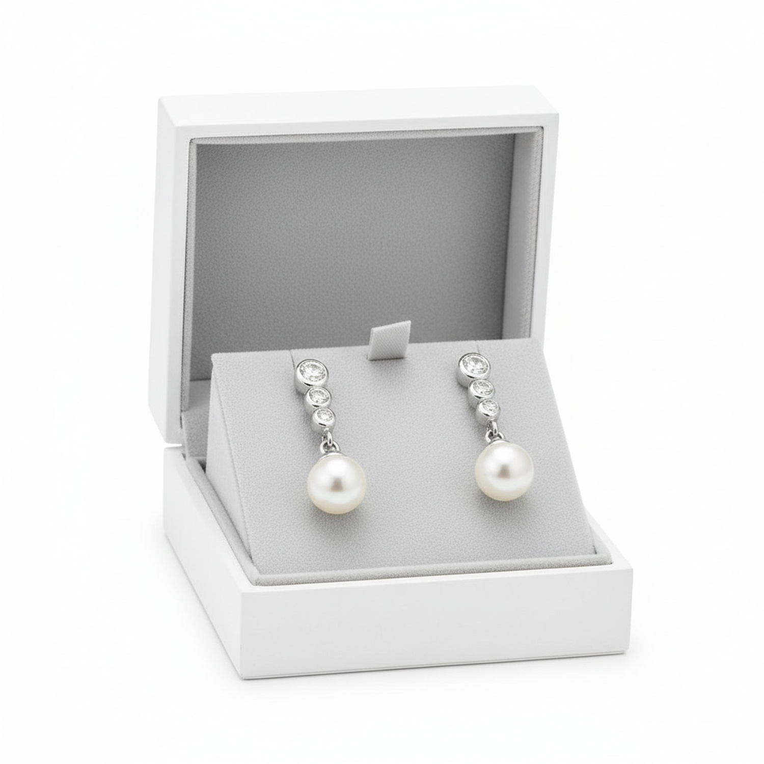 Melchior Jewellery cultured pearl sterling silver earrings with three small crystals in white gift box