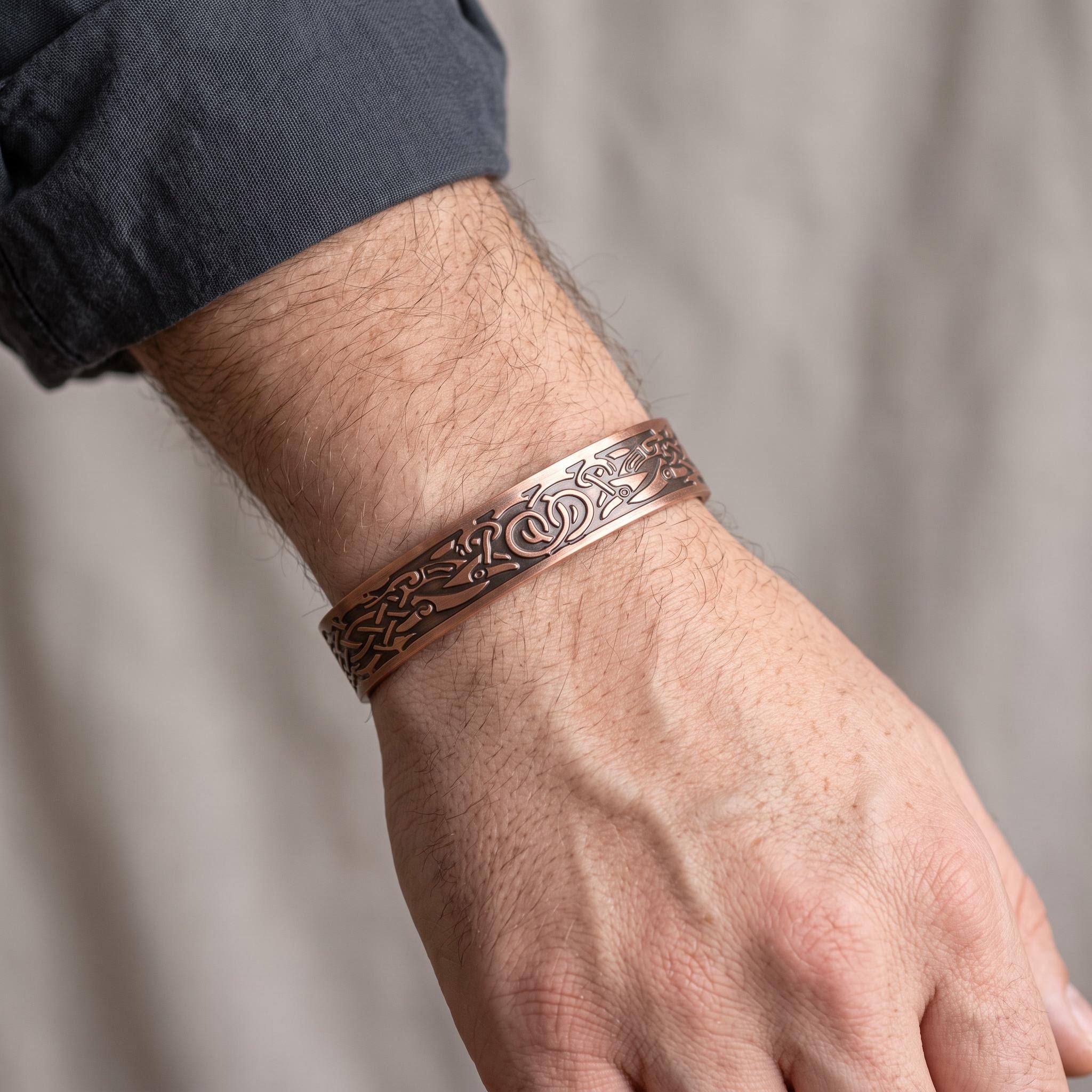 Celtic knotwork copper magnetic bangle for men