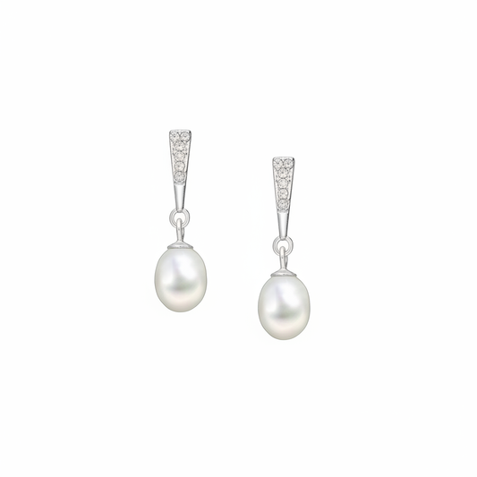 Melchior Jewellery woman's earrings featuring cultured freshwater pearl jewellery with silver and crystal accents