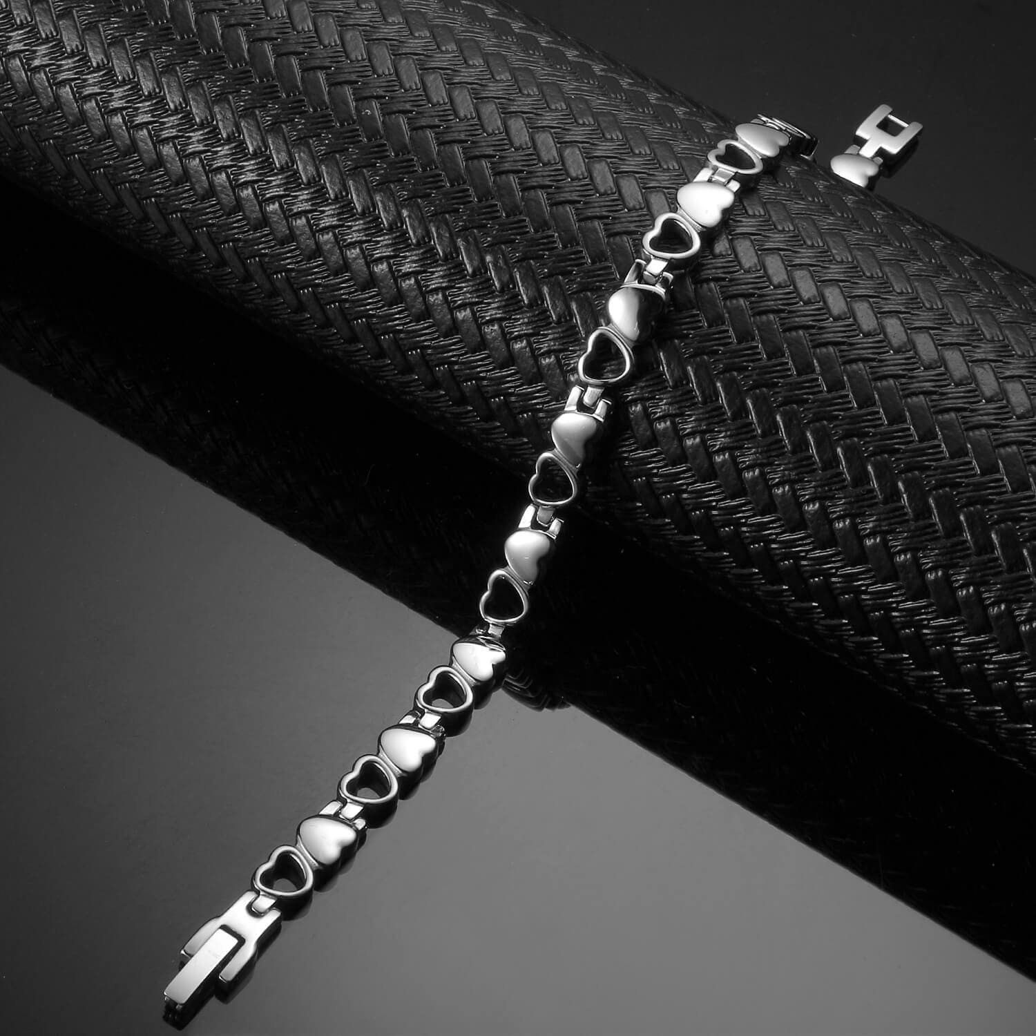 Heart Shaped Elegant Magnetic Therapy Bracelet - Melchior Jewellery 
