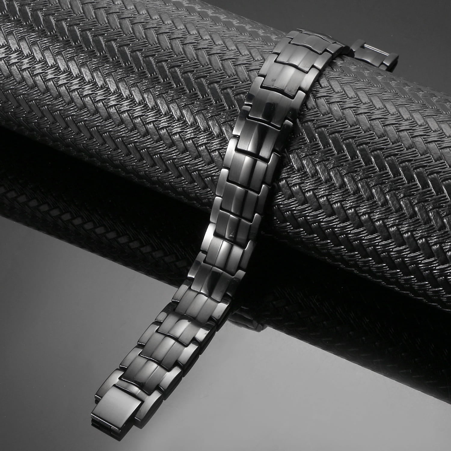 Melchior Jewellery black stainless steel 4in1 magnetic therapy bracelet with link design for men