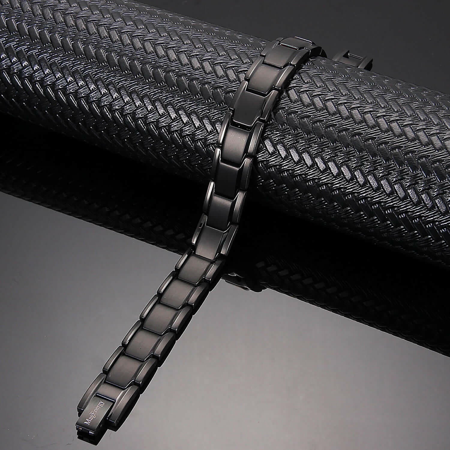 Melchior Jewellery black titanium magnetic bracelet for women matte link design and magnetic clasp